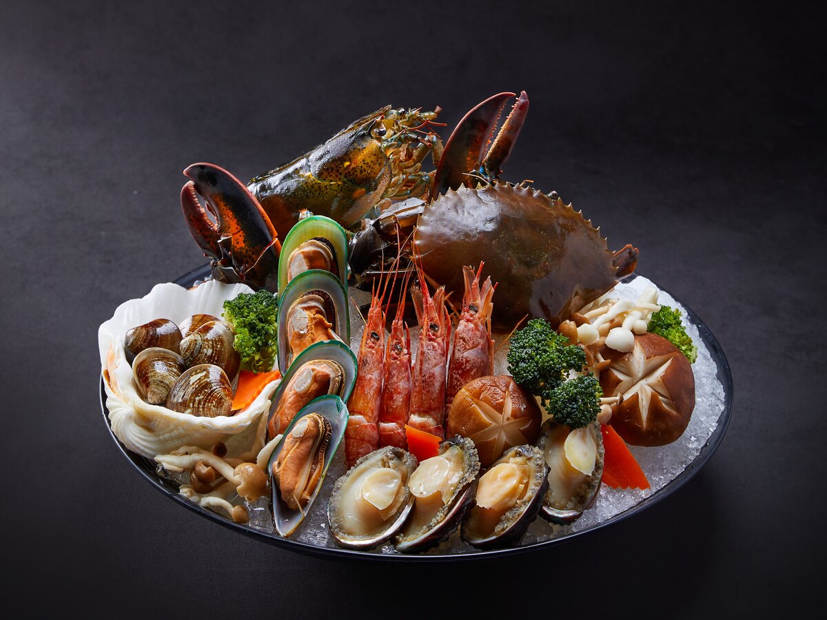 豪鼎煮鍋 現流海鮮拼盤 波士頓龍蝦 紅蟳 草蝦 淡菜 鮑魚